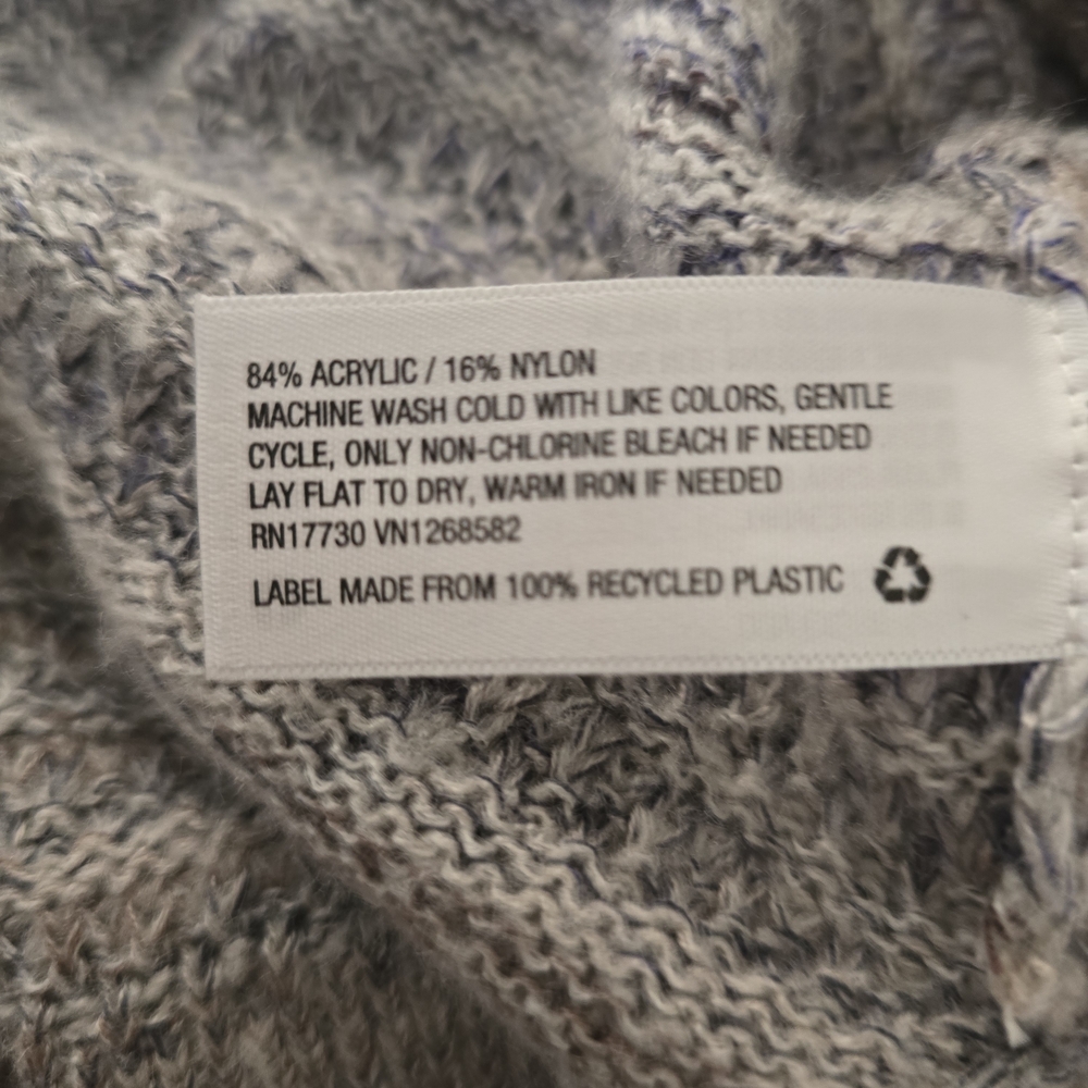 KNOX ROSE V-Neck Asymmetrical Sweater - Picture 4 of 4